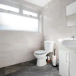 Σπίτι διακοπών Classic 4-bedroom Retreat Close To Infinity Bridge