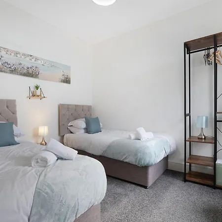 Appartamento Classic 4-bedroom Retreat Close To Infinity Bridge Thornaby on Tees